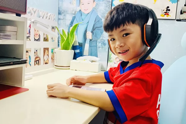 Bé Gia An - 7 tuổi